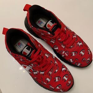 Champion Red/White Sneakers Size 6,5 - 7